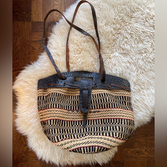 handmade Handbags - Vintage 70s hand toooled leather and sisal shopper bag kiondo large tote